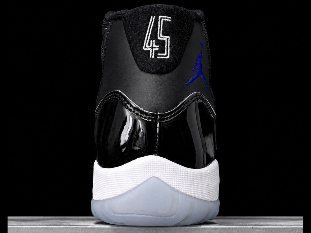 Air Jordan 11 Retro Space Jam 2016