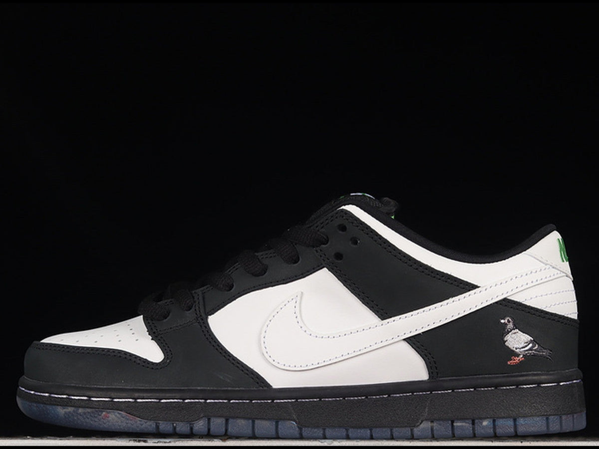 Jeff Staple x Nike SB Dunk Low "Panda Pigeon"