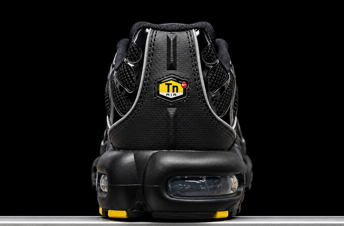 Nike Air Max Plus OG Black Reflective