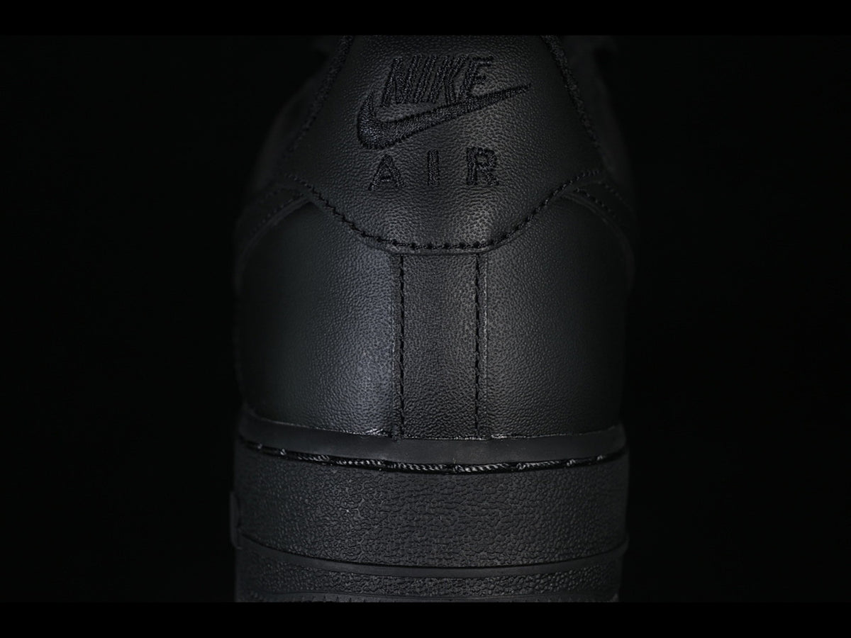 Nike Air Force 1 '07 'Triple Black'