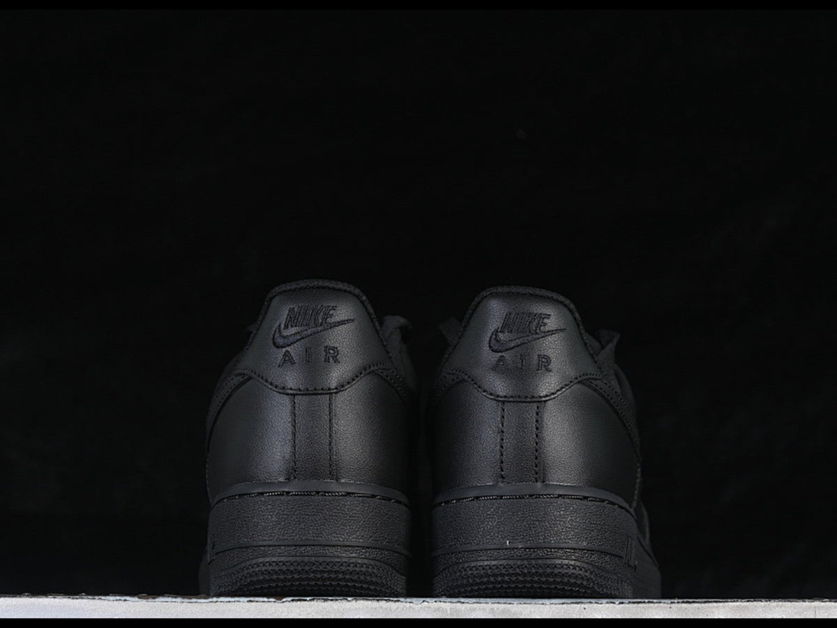 Nike Air Force 1 '07 'Triple Black'