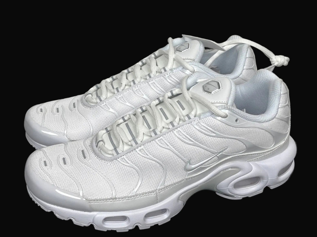 Nike Air Max Plus Triple White Womens