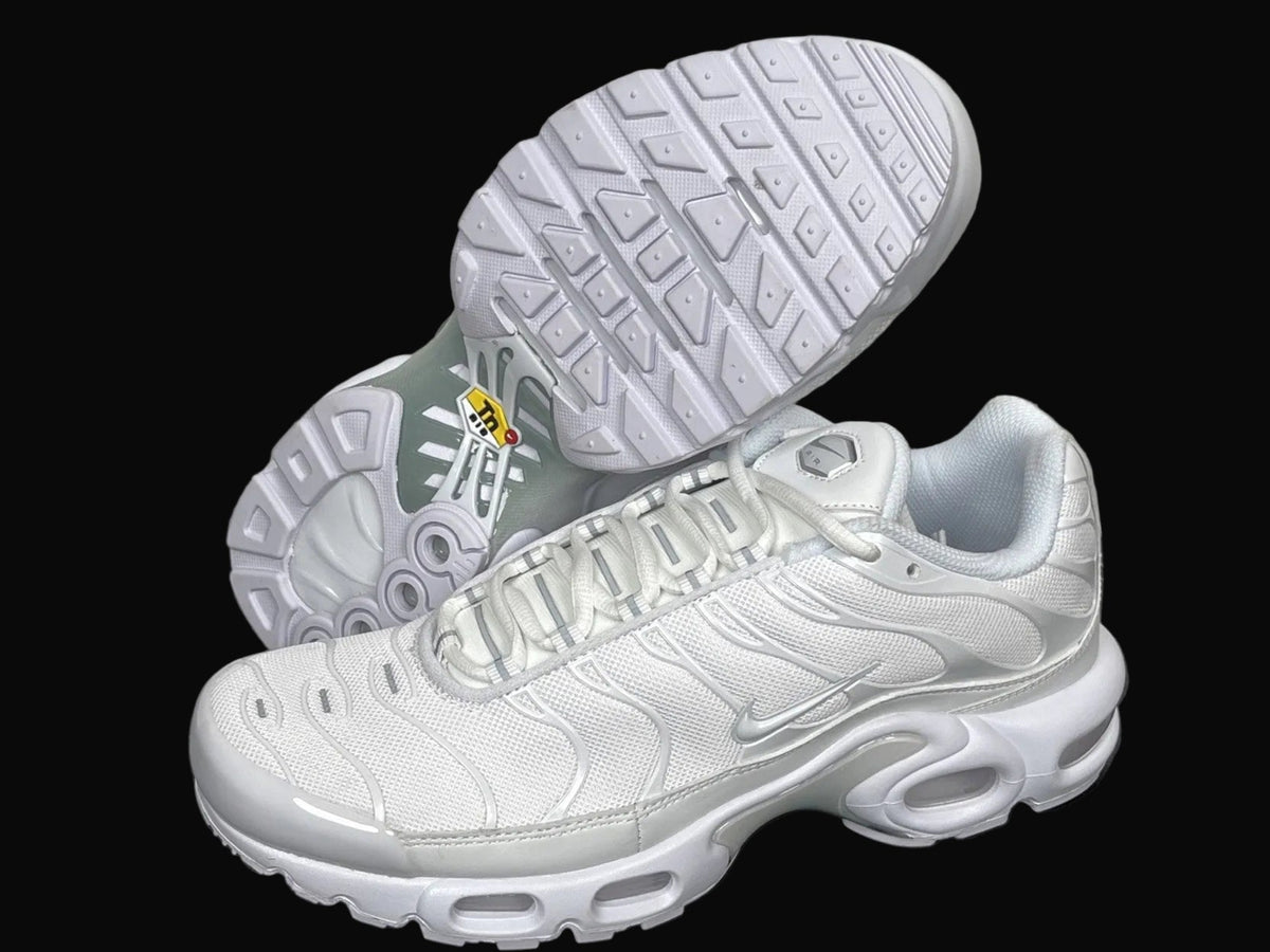 Nike Air Max Plus Triple White Womens