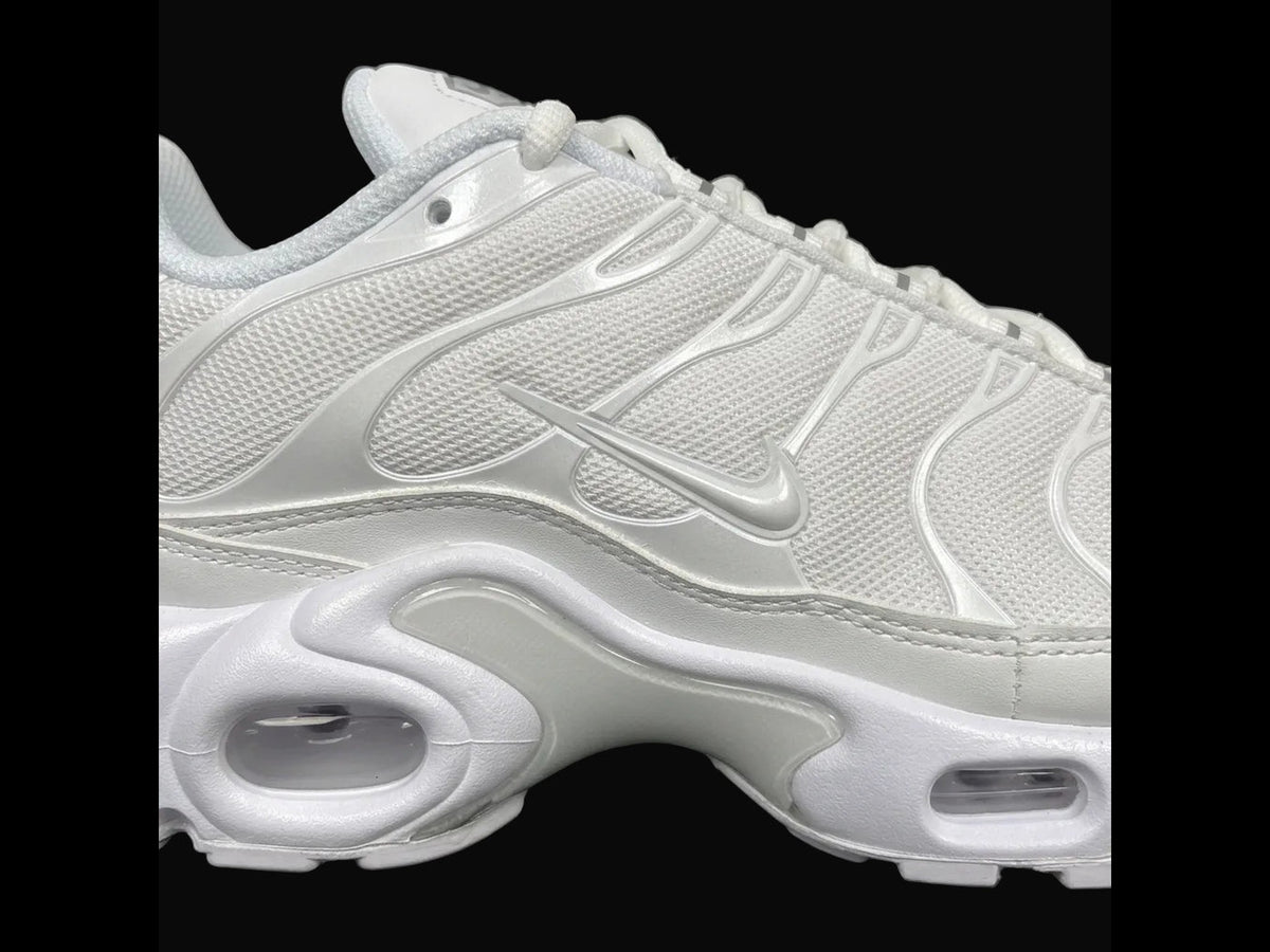 Nike Air Max Plus Triple White Womens