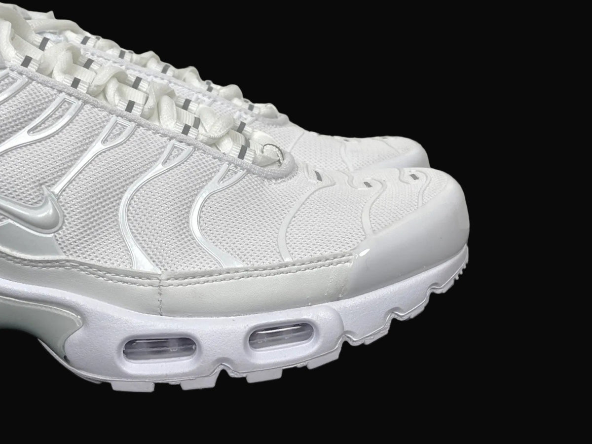Nike Air Max Plus Triple White Womens