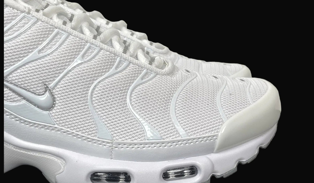 Nike Air Max Plus White