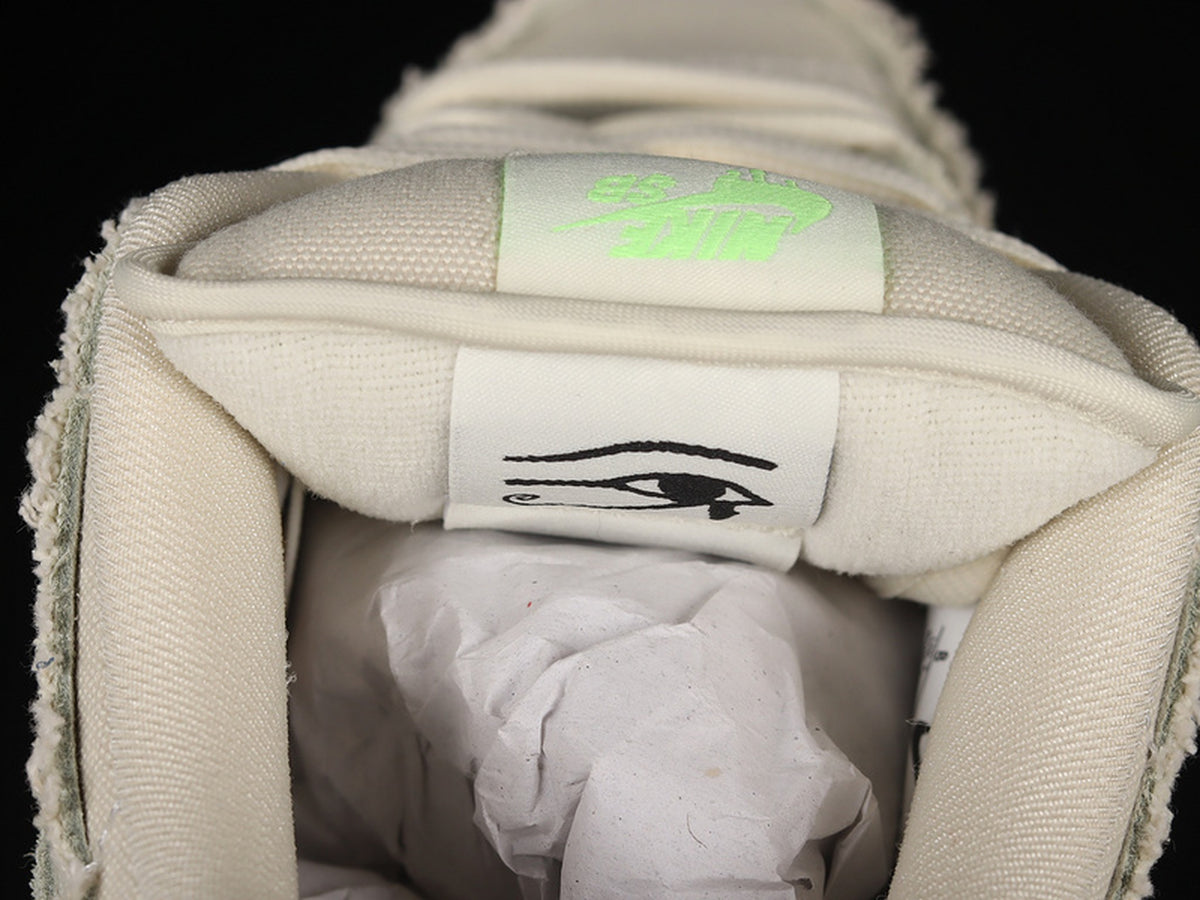 Nike SB Dunk Low 'Mummy'