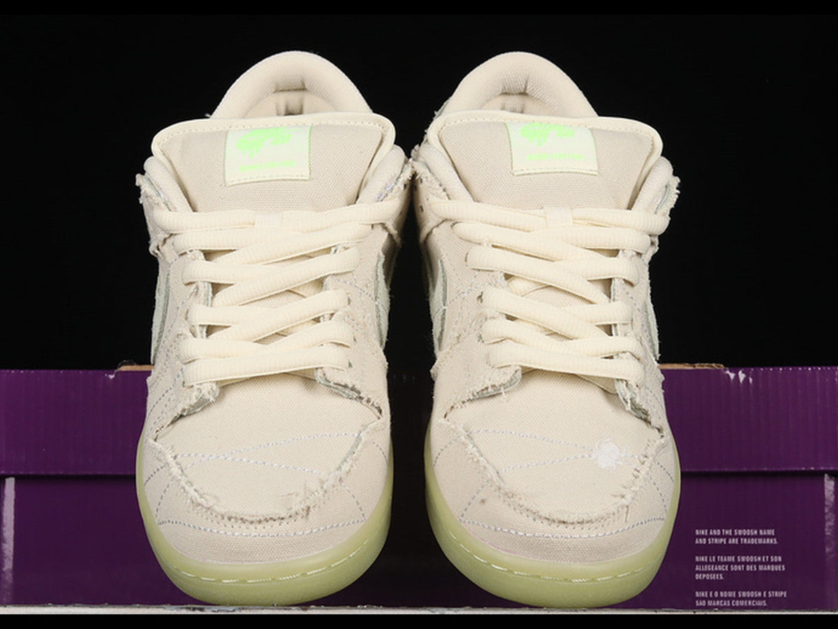 Nike SB Dunk Low 'Mummy'