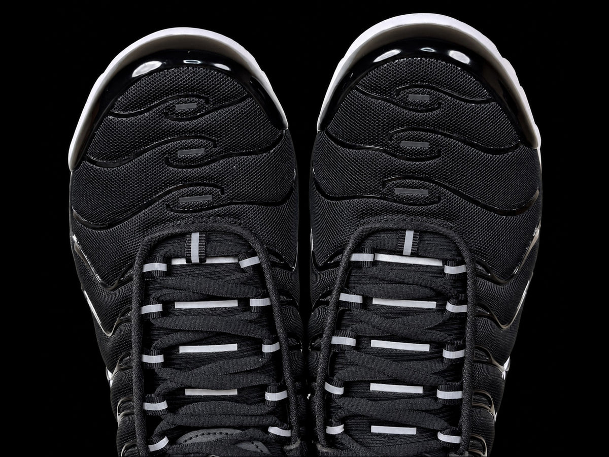 Nike Air Max Plus Black White Womens
