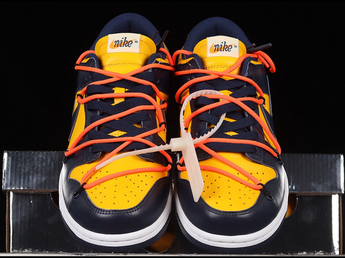 Off-White x Nike Dunk Low "University Gold / Michigan"