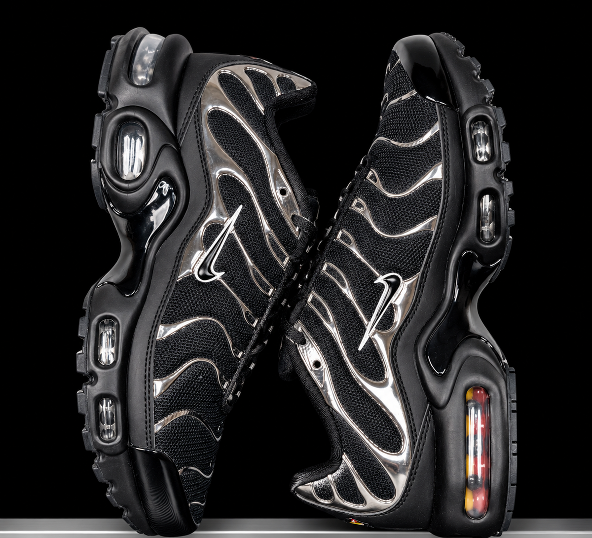 Air Max Plus SE Black Chrome
