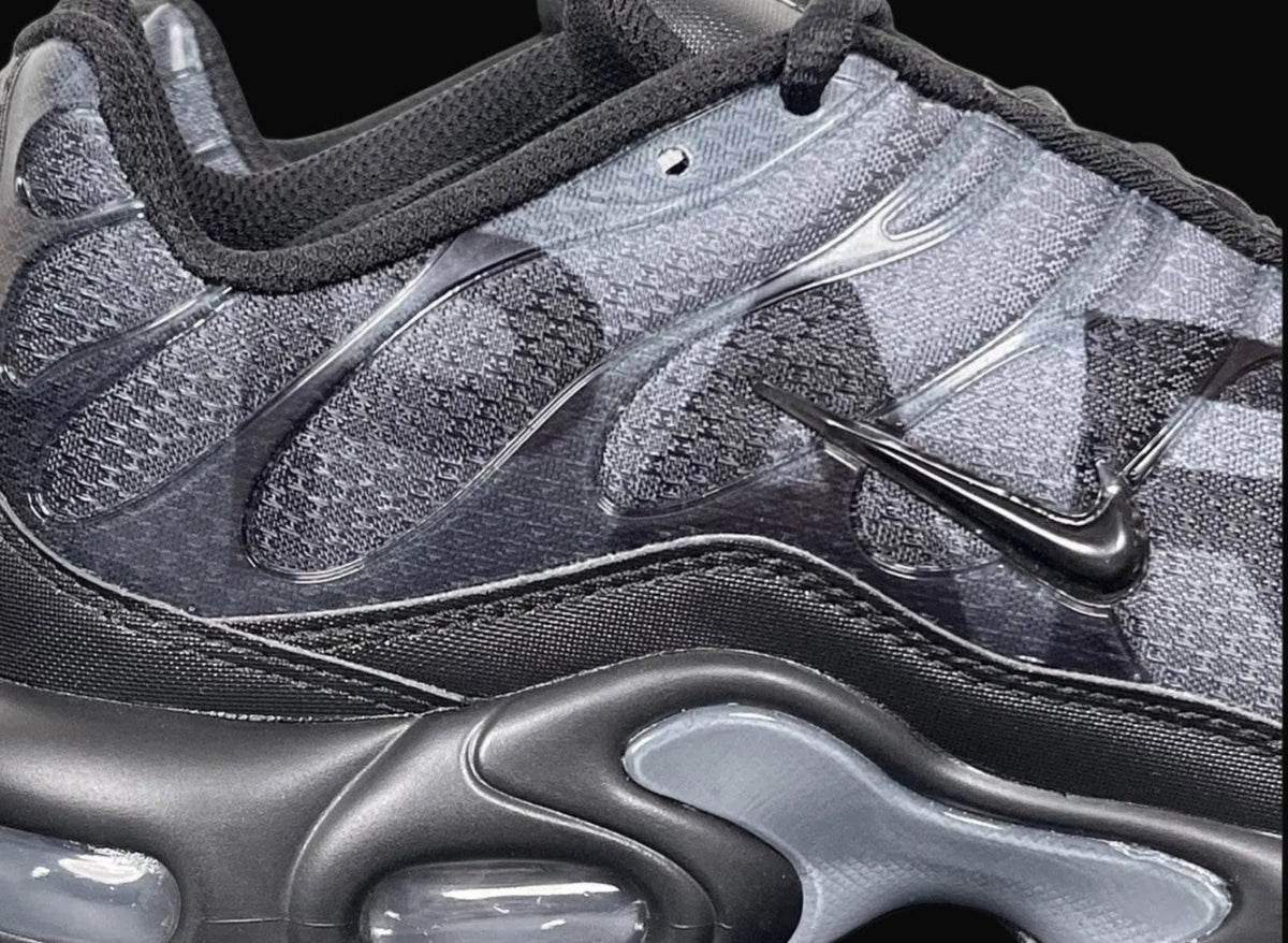 PSG Nike Air Max Plus Premium Black Particle Grey