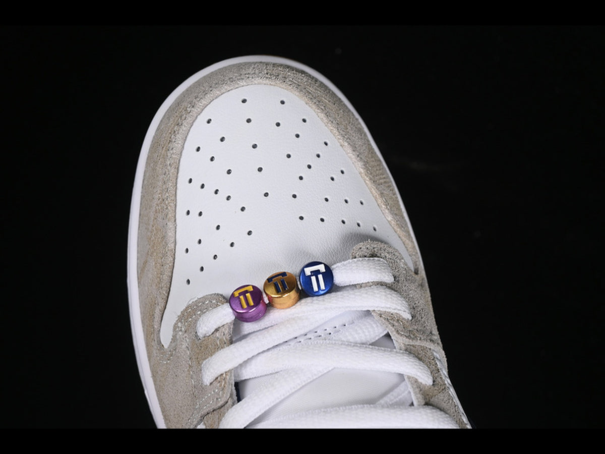 Rayssa Leal x Nike SB Dunk Low