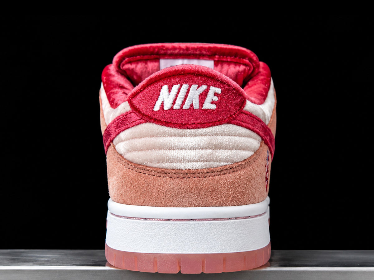 Nike SB Dunk Low Strangelove Skateboards