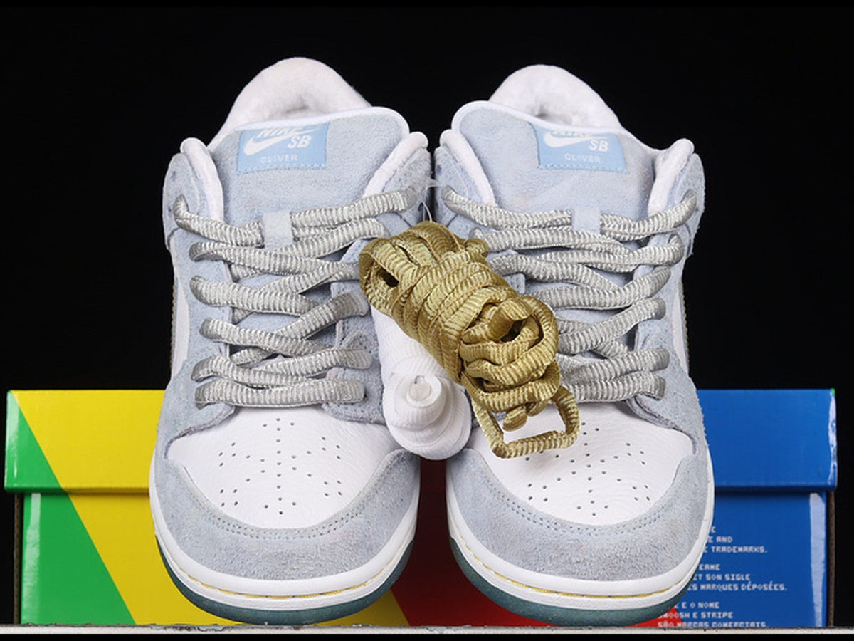 Sean Cliver x Nike SB Dunk Low "Holiday Special"