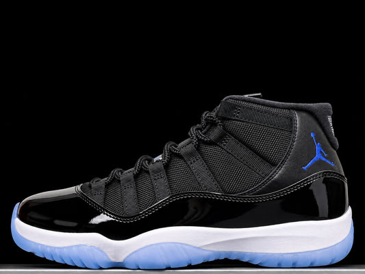 Air Jordan 11 Retro Space Jam 2026