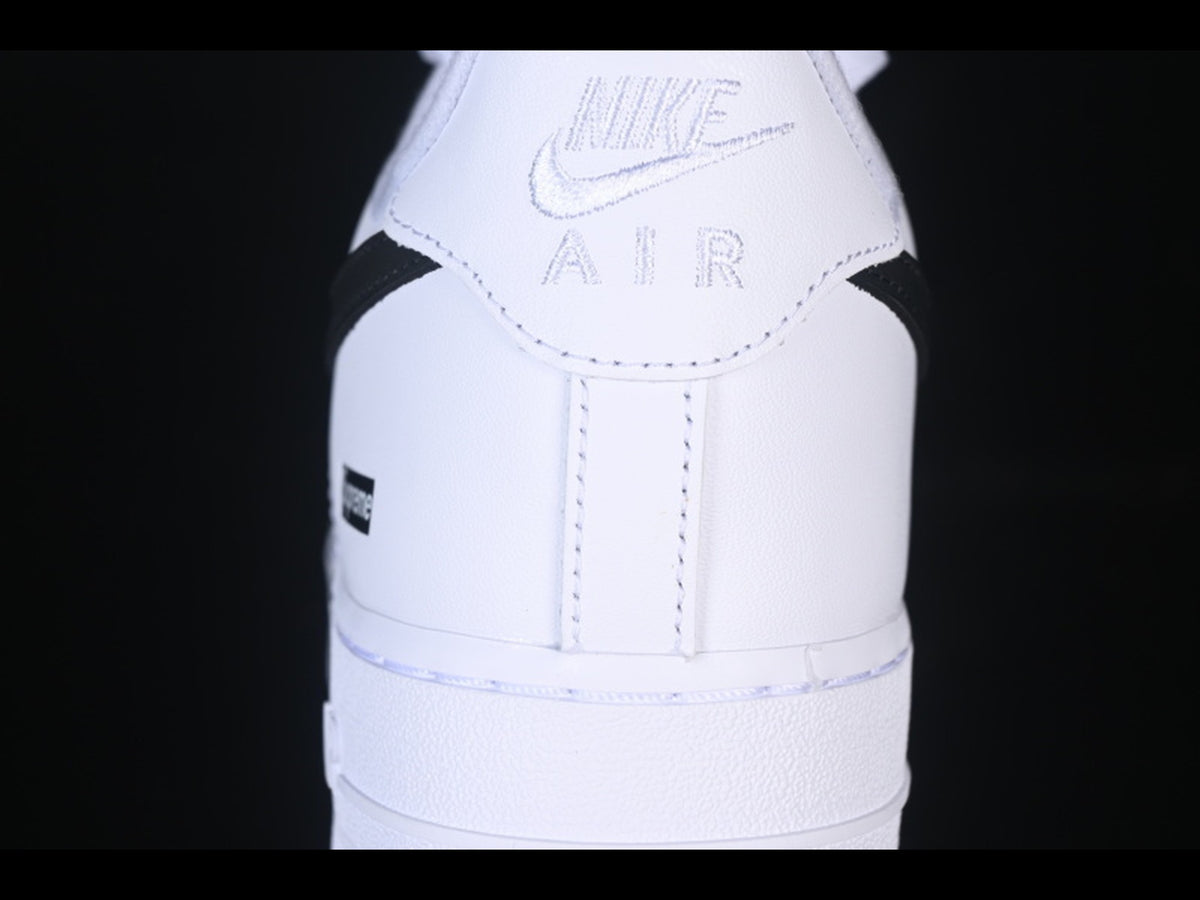 Supreme x Nike Air Force 1 Low 'White / Black'