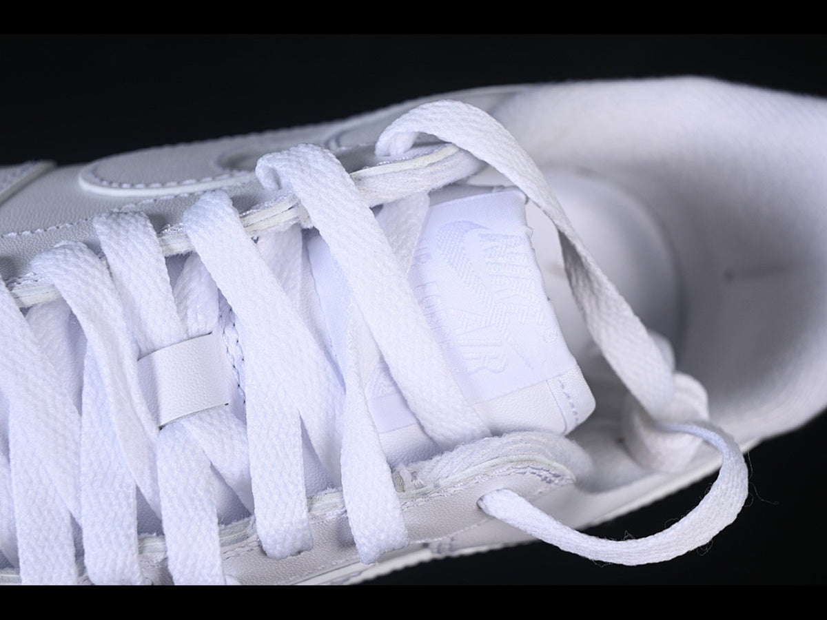 Supreme x Nike Air Force 1 Low 'White'