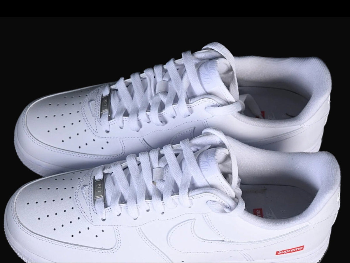 Supreme x Nike Air Force 1 Low 'White'