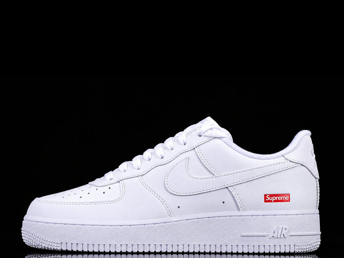 Supreme x Nike Air Force 1 Low 'White'