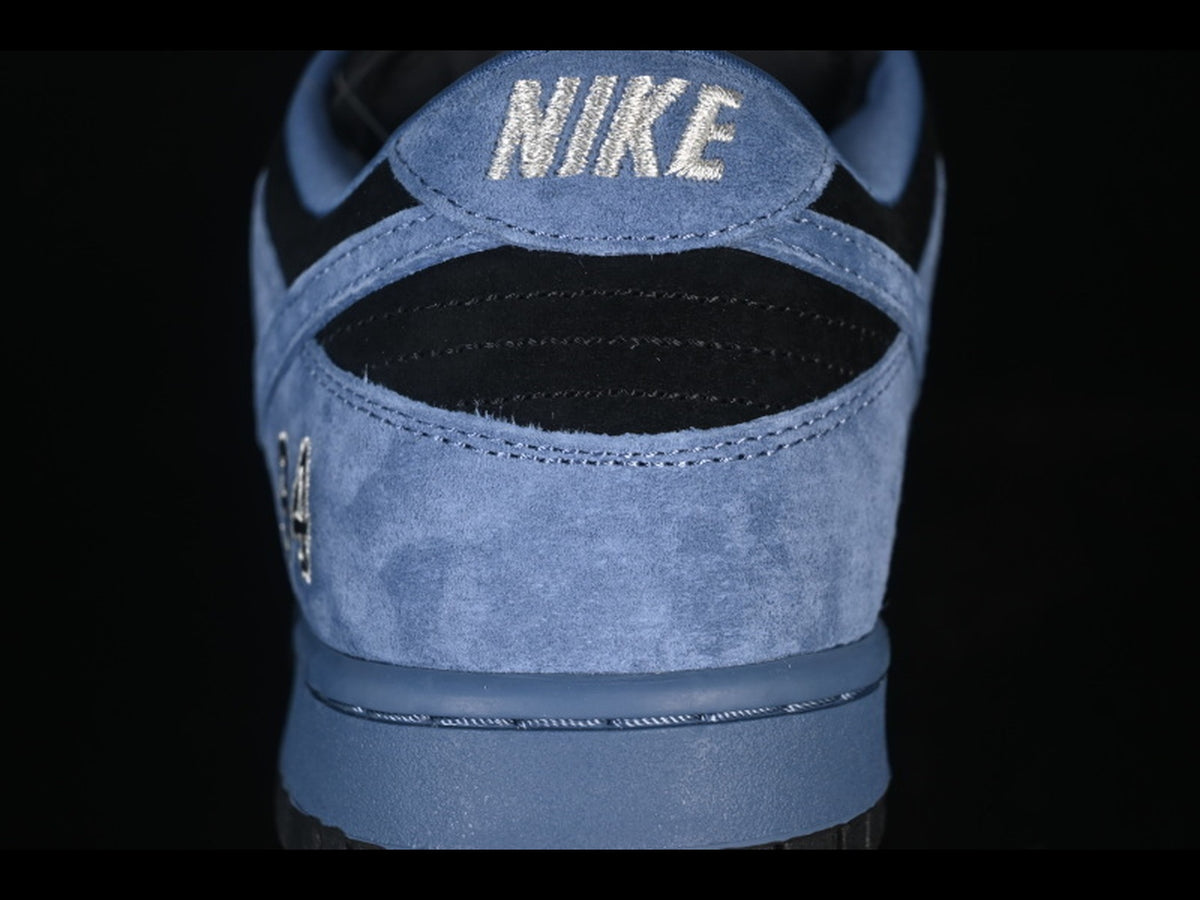 Supreme x Nike SB Dunk Low '94 Ocean Fog'