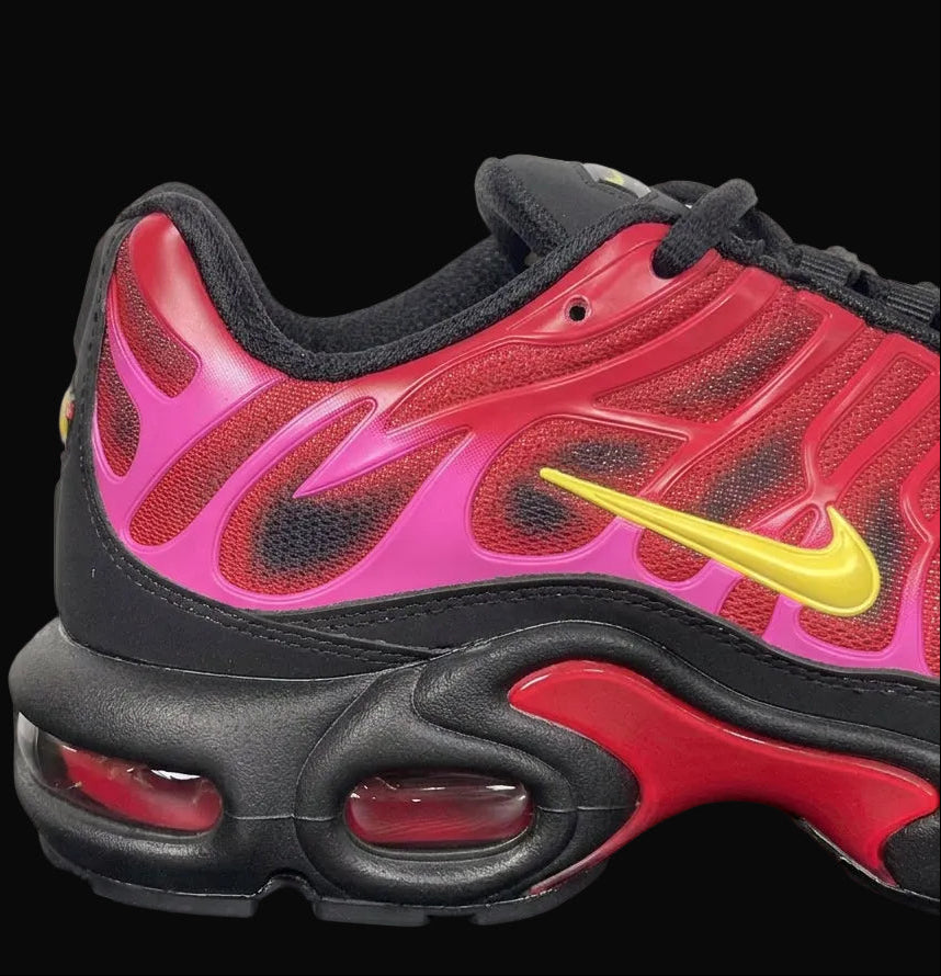 Supreme x Nike Air Max Plus TN University Red Fire Pink