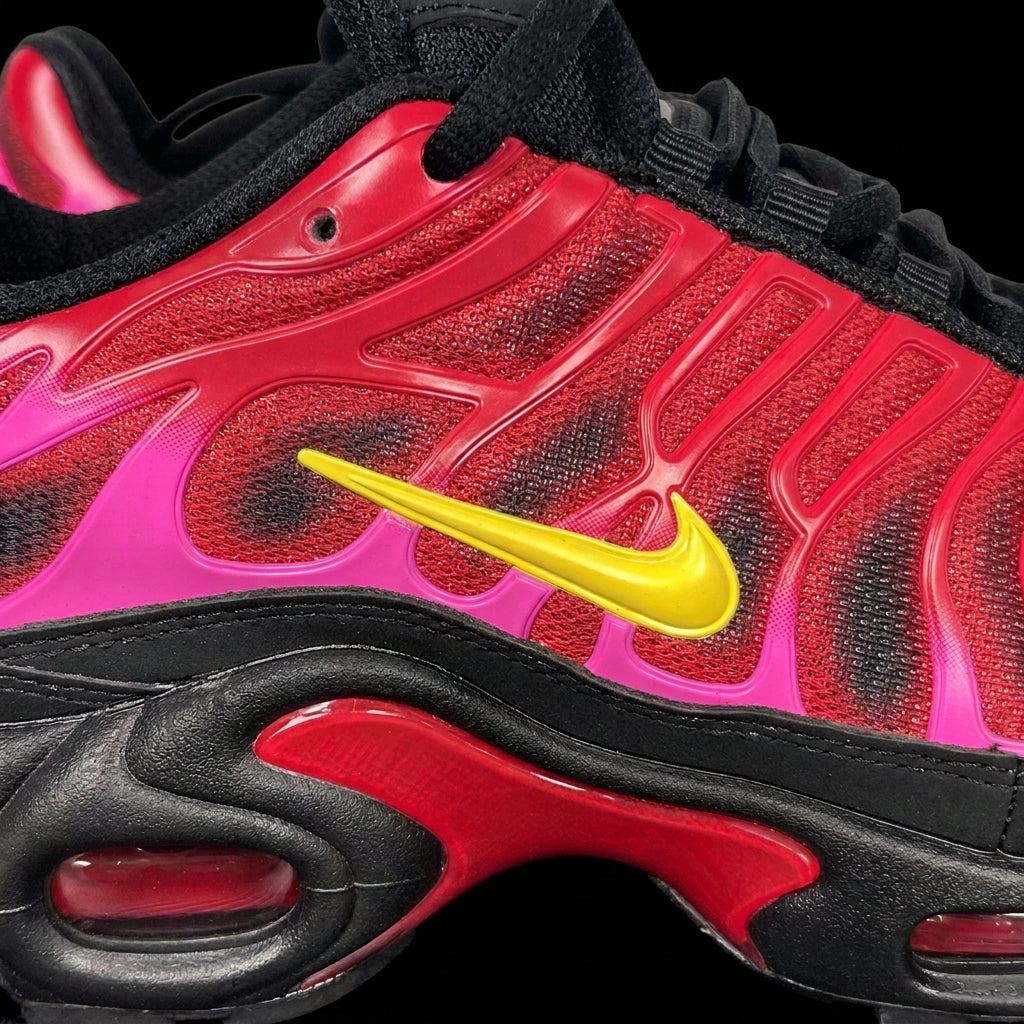 Supreme x Nike Air Max Plus TN University Red Fire Pink