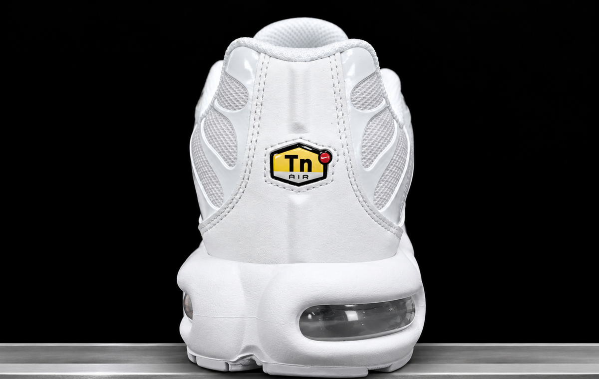 Nike Air Max Plus Triple White Womens