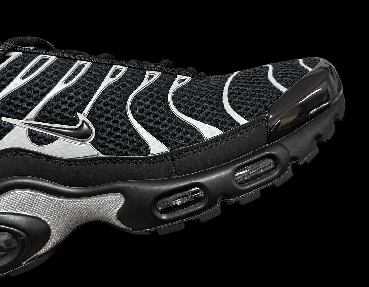 Nike Air Max Plus Premium Black Reflective Silver