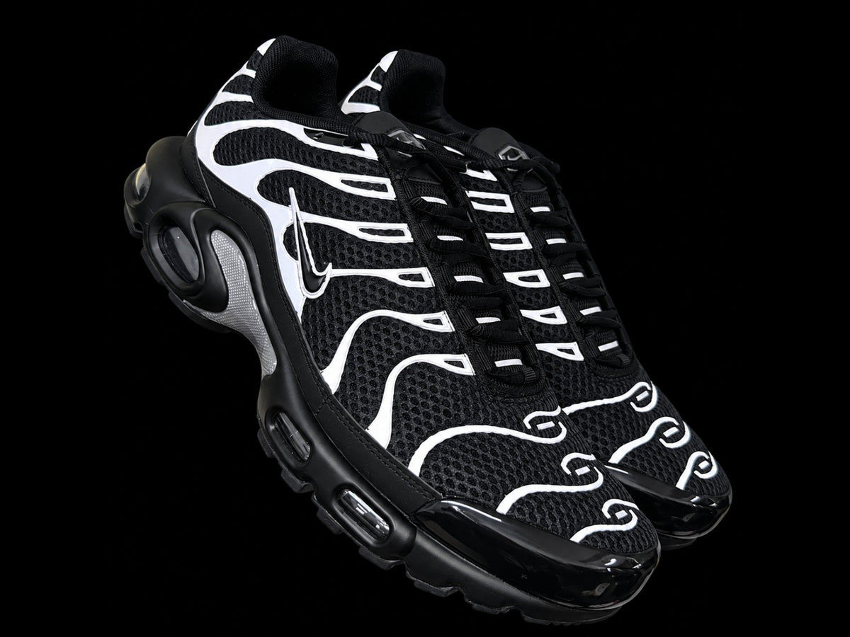 Nike Air Max Plus Premium Black Reflective Silver