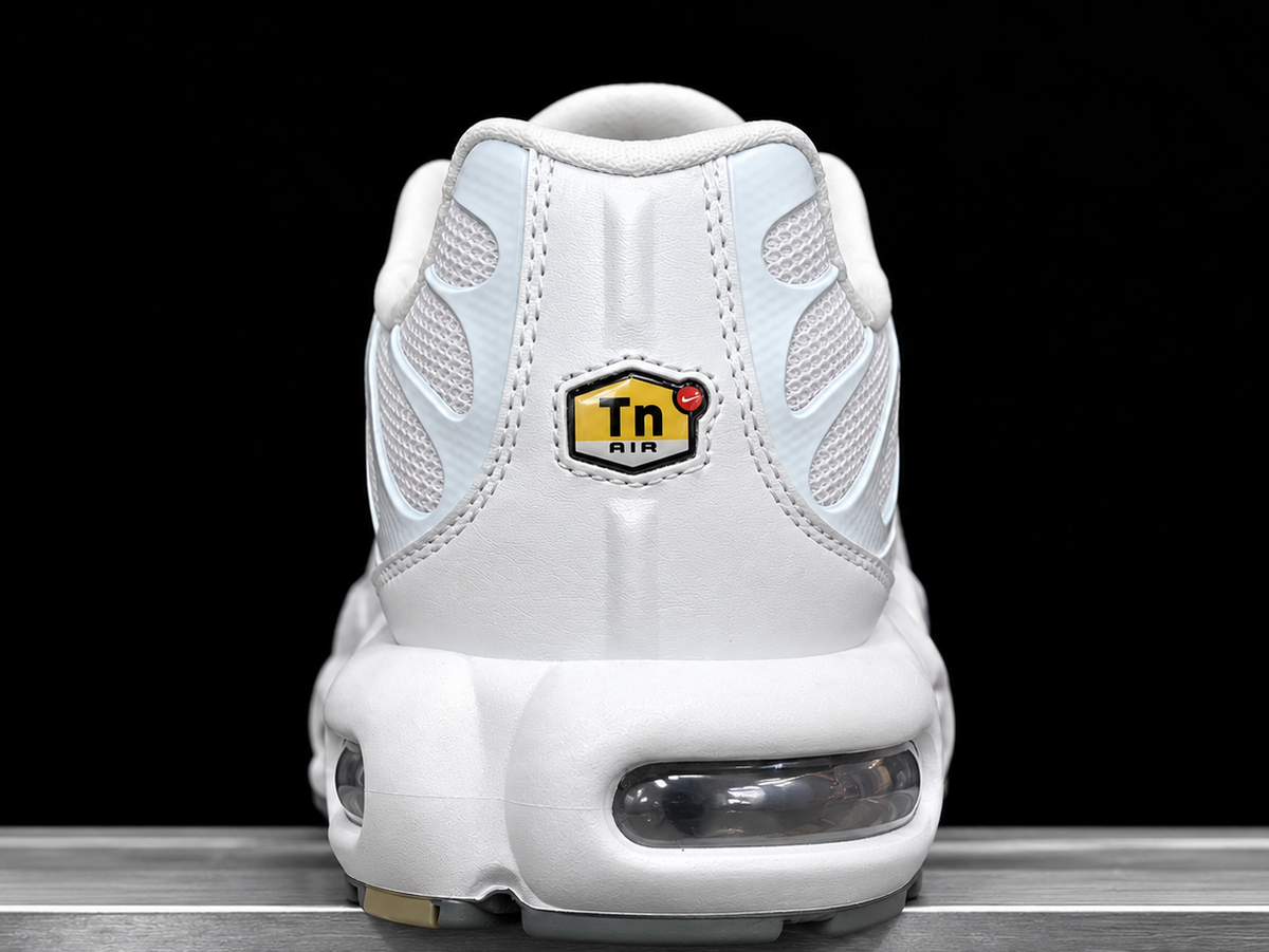 Nike Air Max Plus White