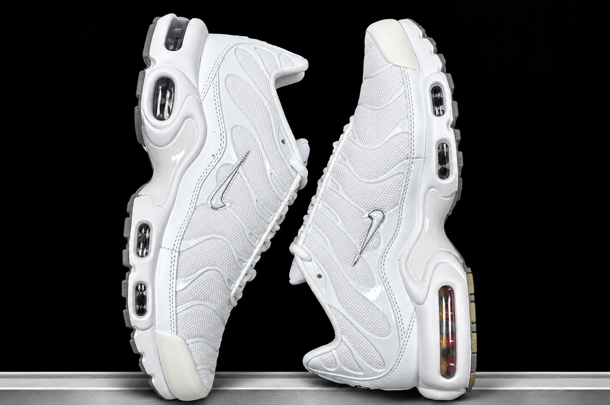 Nike Air Max Plus White